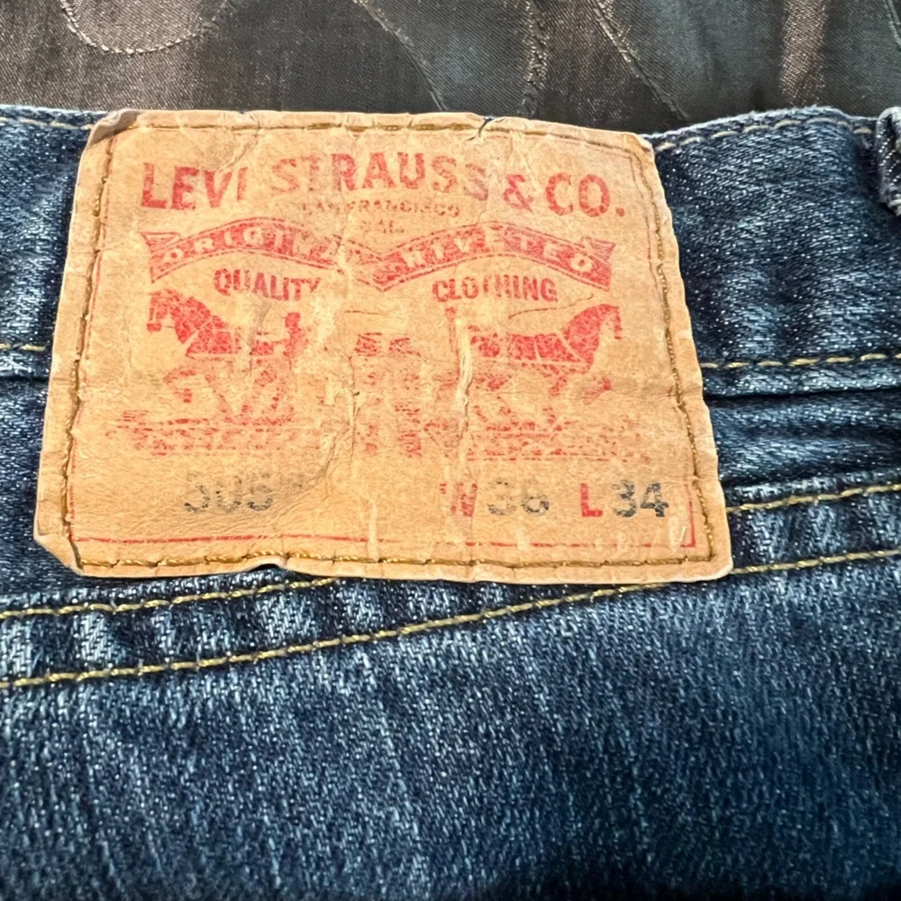 Levi's 505 Men's Dark Blue Straight Jeans 36x34